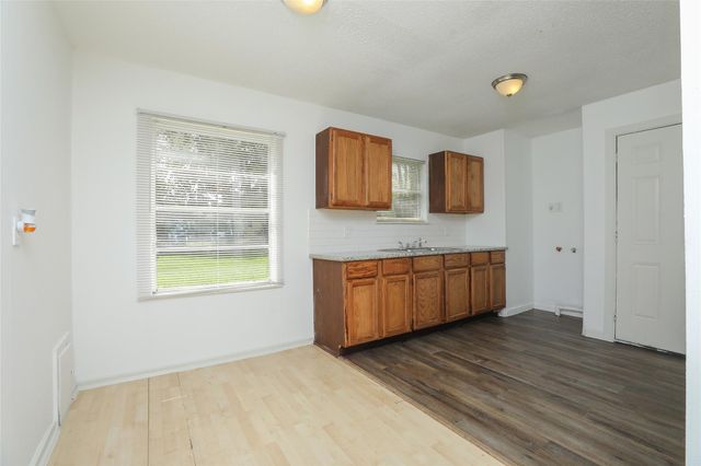 5418 Myrtlewood Street, Houston, TX 77033