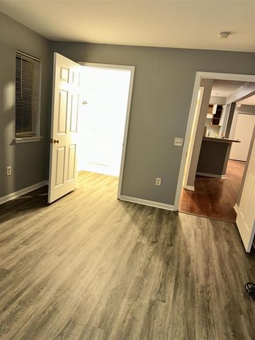 873 Amanda Lane, Pontiac, MI 48340