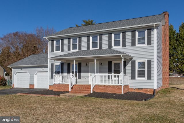 35 FOX RUN LN, Fredericksburg, VA 22405