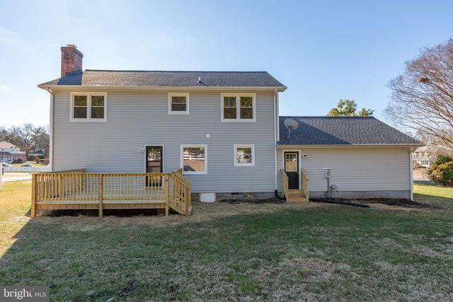 35 FOX RUN LN, Fredericksburg, VA 22405