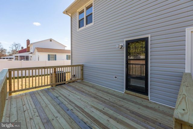 35 FOX RUN LN, Fredericksburg, VA 22405