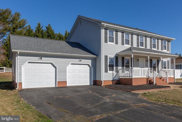 35 FOX RUN LN, Fredericksburg, VA 22405