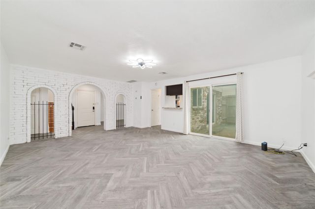 11435 Olivewood Drive, Houston, TX 77089