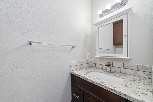 11435 Olivewood Drive, Houston, TX 77089