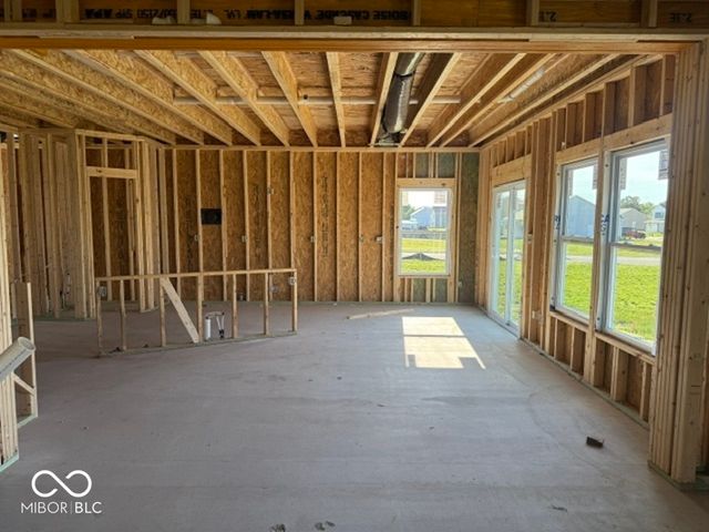 3814 Windstar Way, Columbus, IN 47203