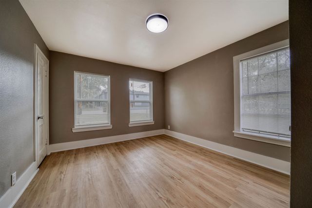 1809 S Green St., Longview, TX 75602