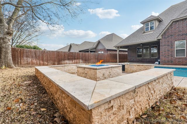 3726 S Fir Boulevard, Broken Arrow, OK 74011