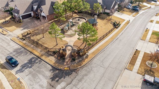 3726 S Fir Boulevard, Broken Arrow, OK 74011