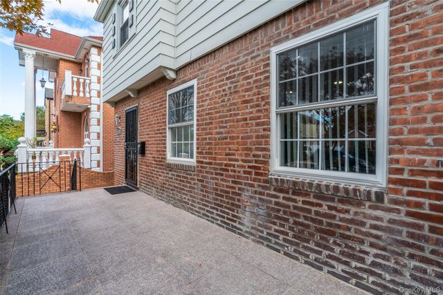 73-35 189th Street, Fresh Meadows, NY 11366