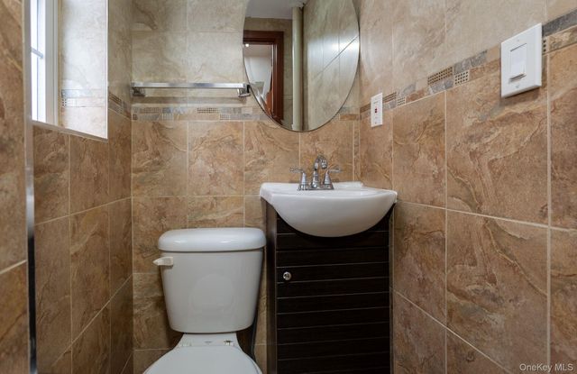 73-35 189th Street, Fresh Meadows, NY 11366