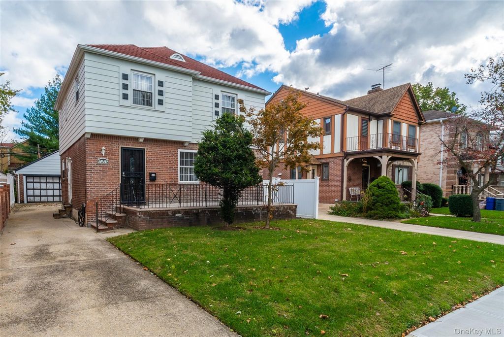 73-35 189th Street, Fresh Meadows, NY 11366 — photo 2