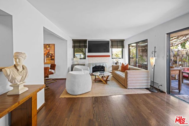 7432 Woodrow Wilson Drive, Los Angeles, CA 90046
