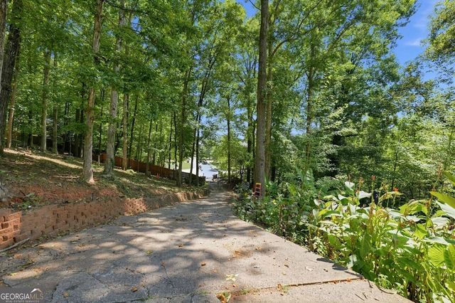 355 Nottingham Drive, Marietta, GA 30066