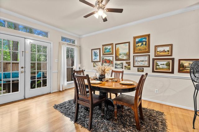 31 Endor Forest Place, The Woodlands, TX 77382
