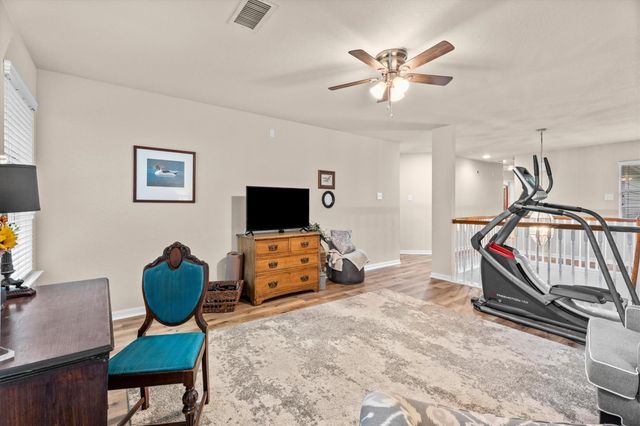 31 Endor Forest Place, The Woodlands, TX 77382