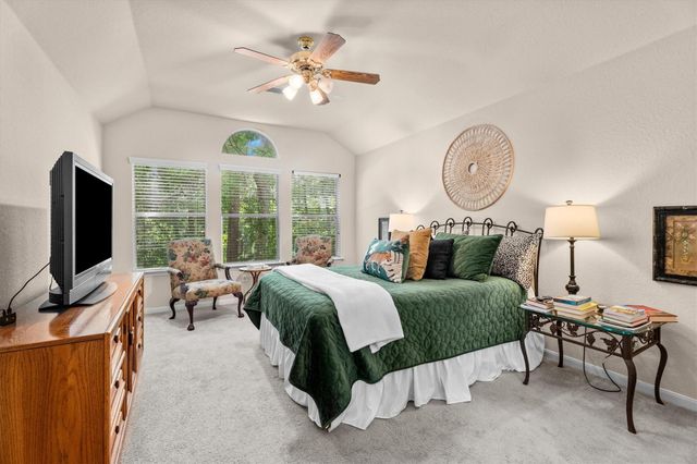 31 Endor Forest Place, The Woodlands, TX 77382