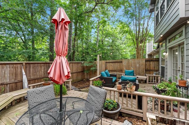 31 Endor Forest Place, The Woodlands, TX 77382