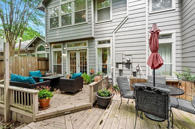 31 Endor Forest Place, The Woodlands, TX 77382