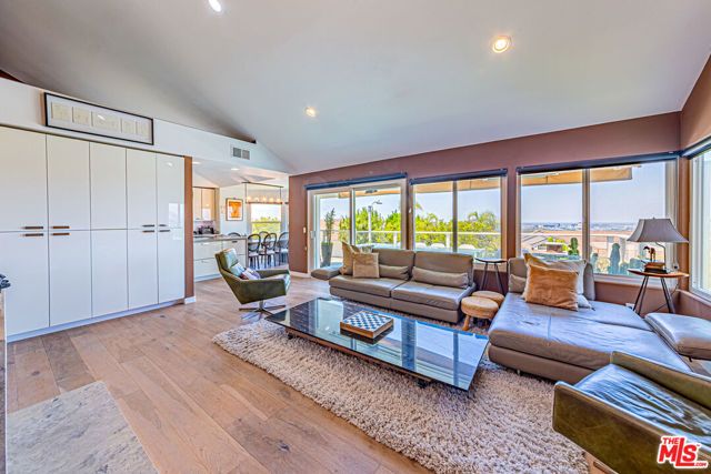 6 Sirius, Irvine, CA 92603
