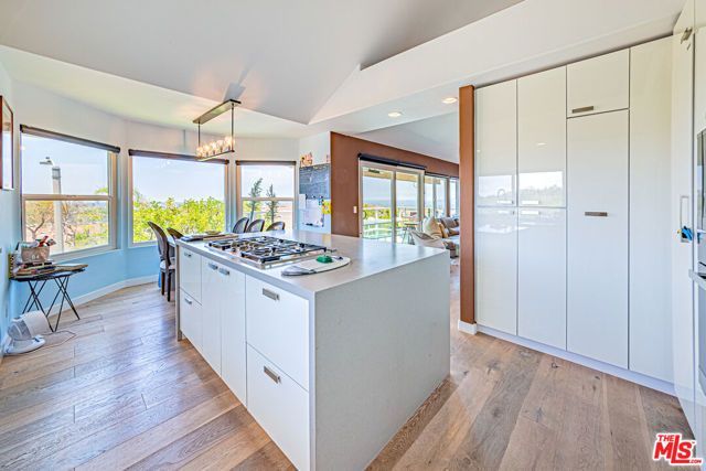 6 Sirius, Irvine, CA 92603