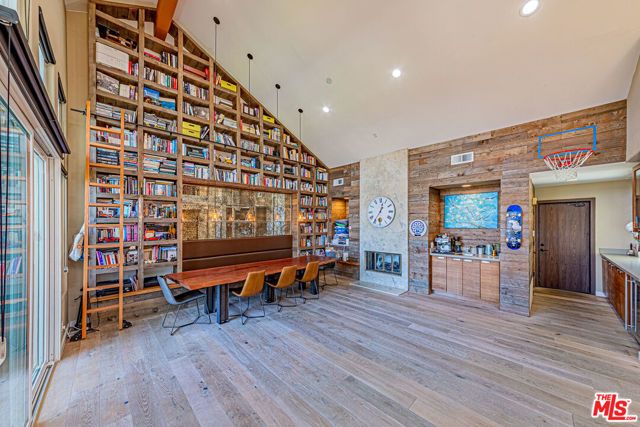 6 Sirius, Irvine, CA 92603