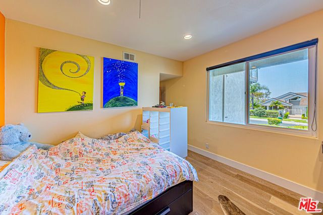 6 Sirius, Irvine, CA 92603