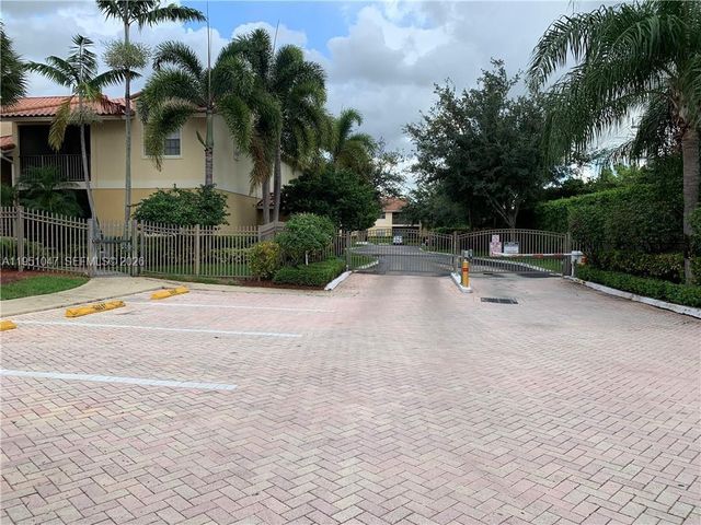 1247 SW 46th Ave 1310, Pompano Beach, FL 33069