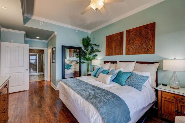 1001 The Cape RD 32, Horseshoe Bay, TX 78657