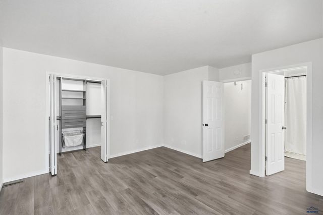 1220 RANGE VIEW CIR, Rapid City, SD 57701
