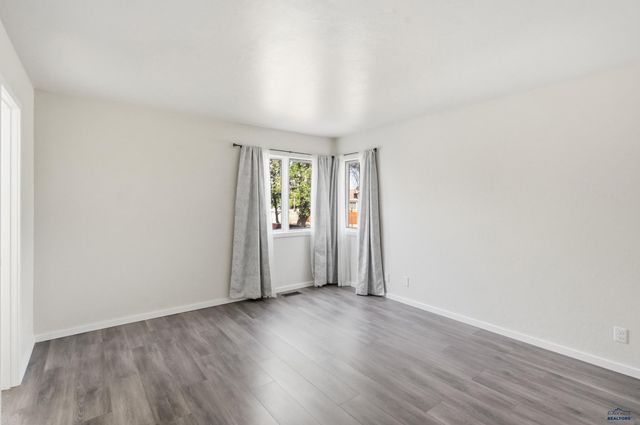 1220 RANGE VIEW CIR, Rapid City, SD 57701