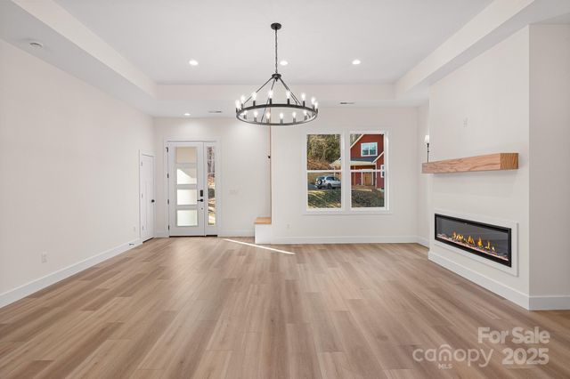 4 Shytle Lane, Fletcher, NC 28732