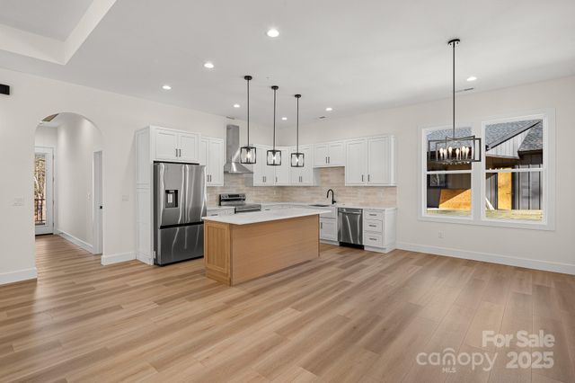 4 Shytle Lane, Fletcher, NC 28732