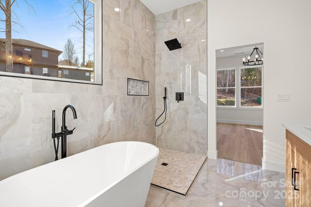 4 Shytle Lane, Fletcher, NC 28732