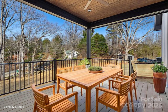 4 Shytle Lane, Fletcher, NC 28732