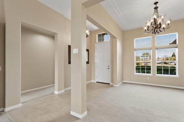 702 Shakeley Ln, Ione, CA 95640