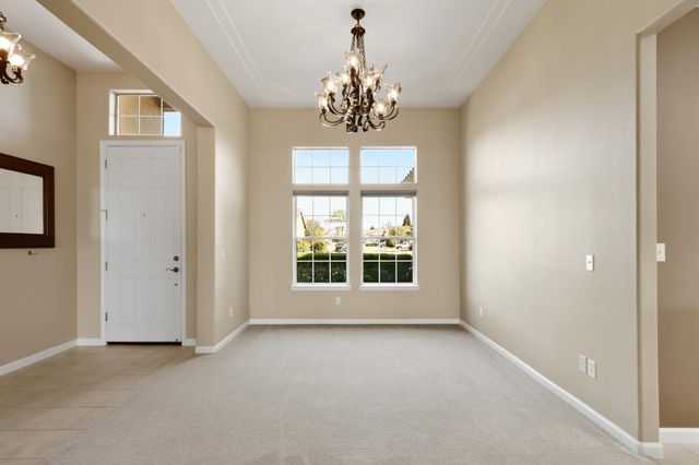 702 Shakeley Ln, Ione, CA 95640