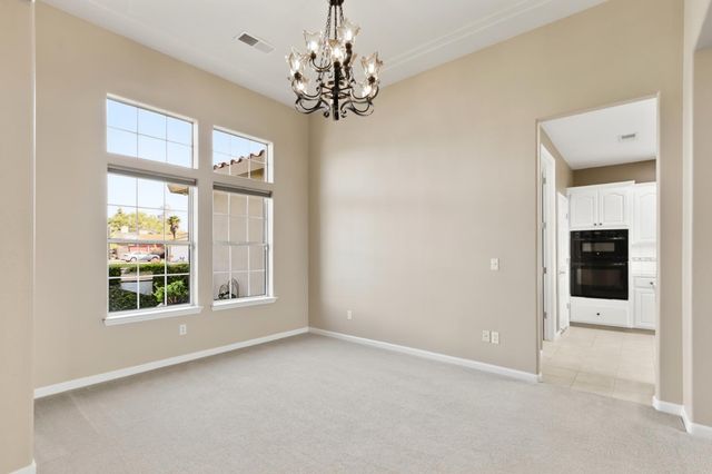 702 Shakeley Ln, Ione, CA 95640