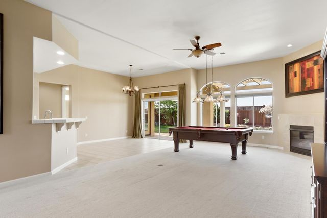 702 Shakeley Ln, Ione, CA 95640