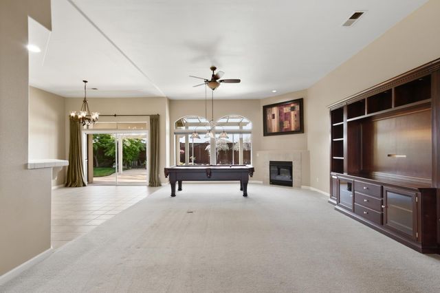 702 Shakeley Ln, Ione, CA 95640