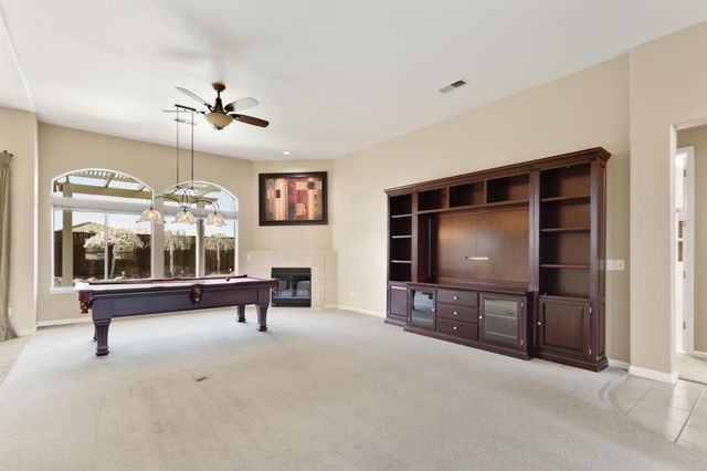 702 Shakeley Ln, Ione, CA 95640