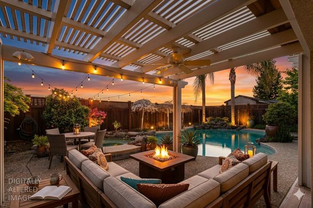 702 Shakeley Ln, Ione, CA 95640