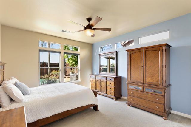 702 Shakeley Ln, Ione, CA 95640