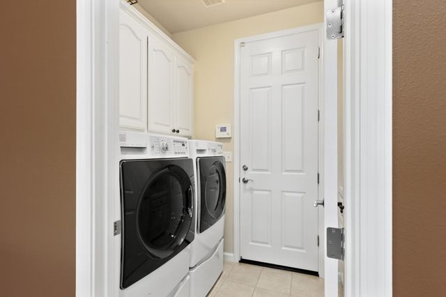 702 Shakeley Ln, Ione, CA 95640