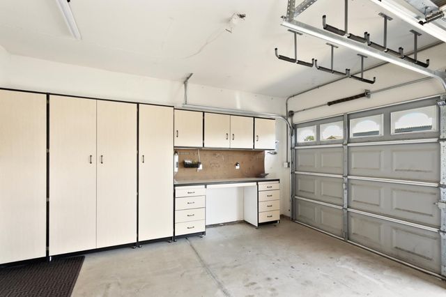 702 Shakeley Ln, Ione, CA 95640