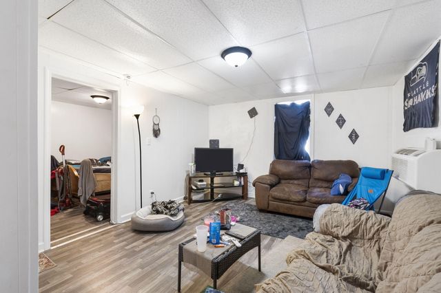 1056-1071 Commercial, Springfield, MO 65803