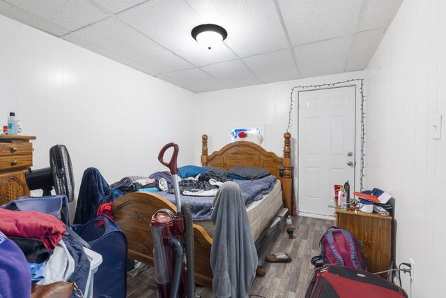 1056-1071 Commercial, Springfield, MO 65803