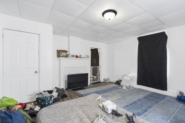 1056-1071 Commercial, Springfield, MO 65803