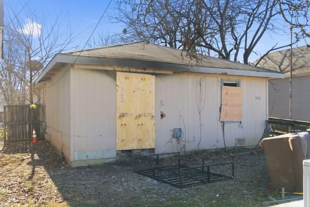 1056-1071 Commercial, Springfield, MO 65803