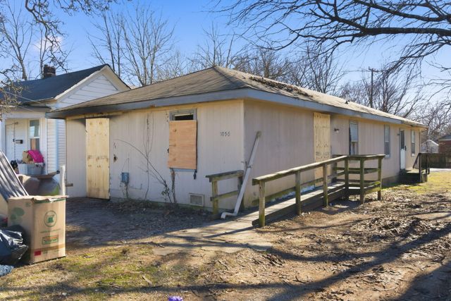 1056-1071 Commercial, Springfield, MO 65803