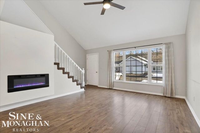 2075 Pauls Court, Marysville, MI 48040